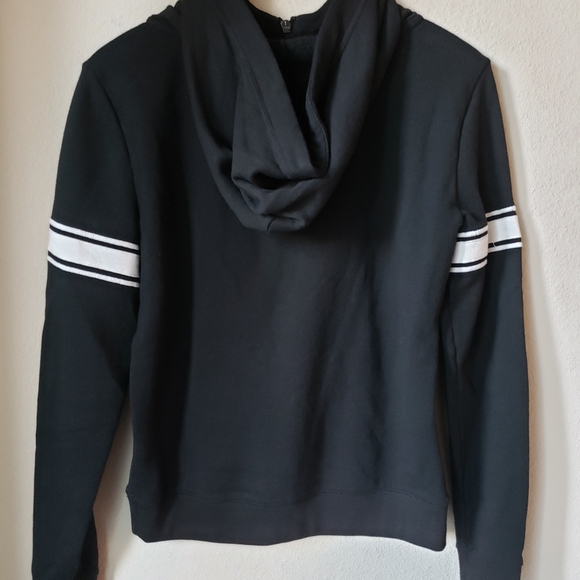 ❗SOLD❗Pink l Victoria's Secret Hoodie - Picture 2 of 5